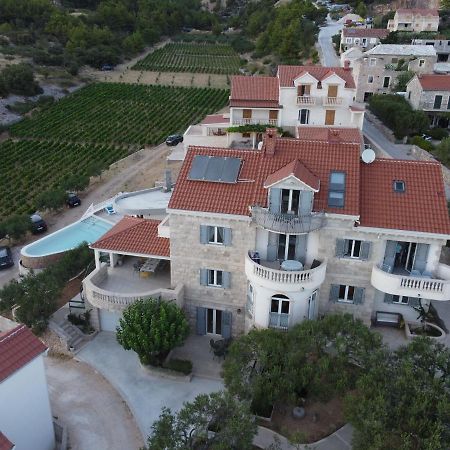 Villa Franka With Swimming Pool Bol Kültér fotó