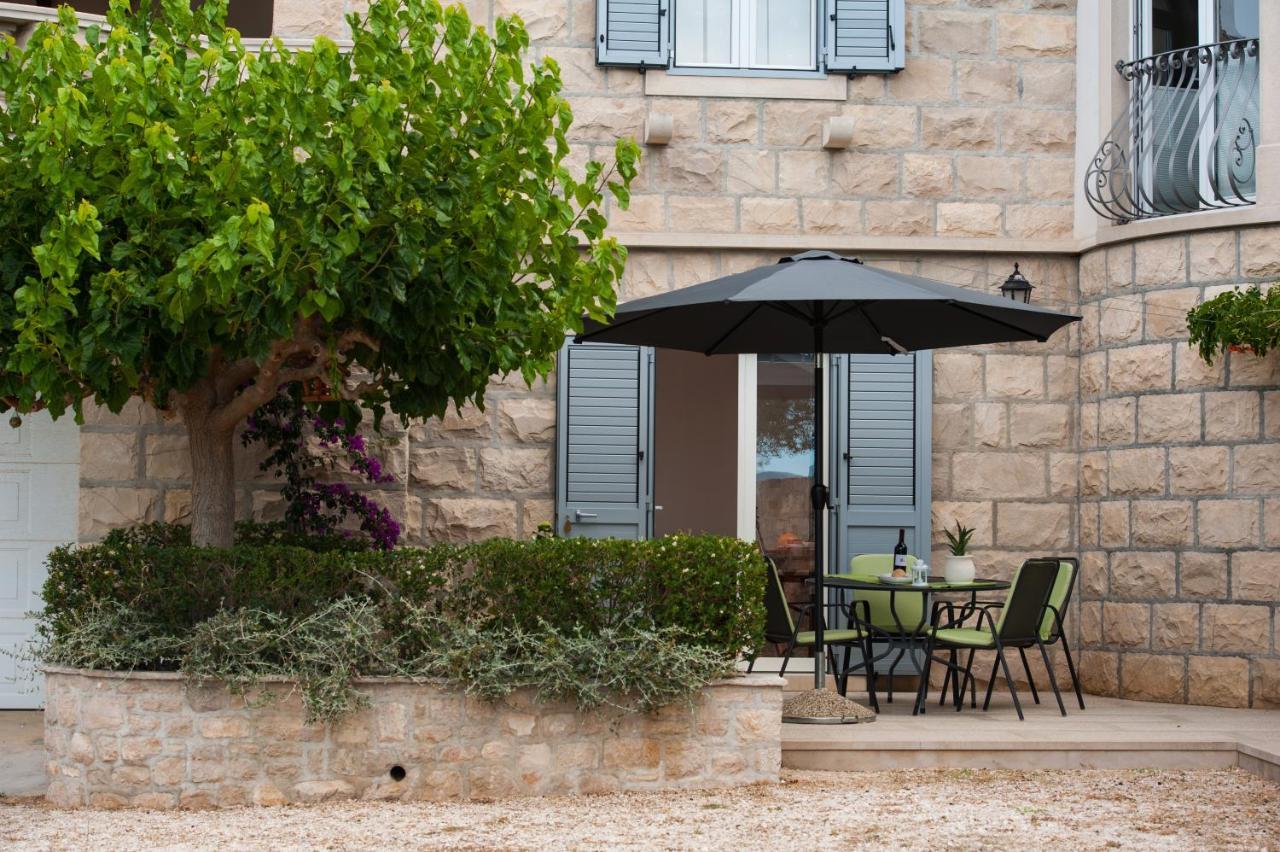 Villa Franka With Swimming Pool Bol Kültér fotó