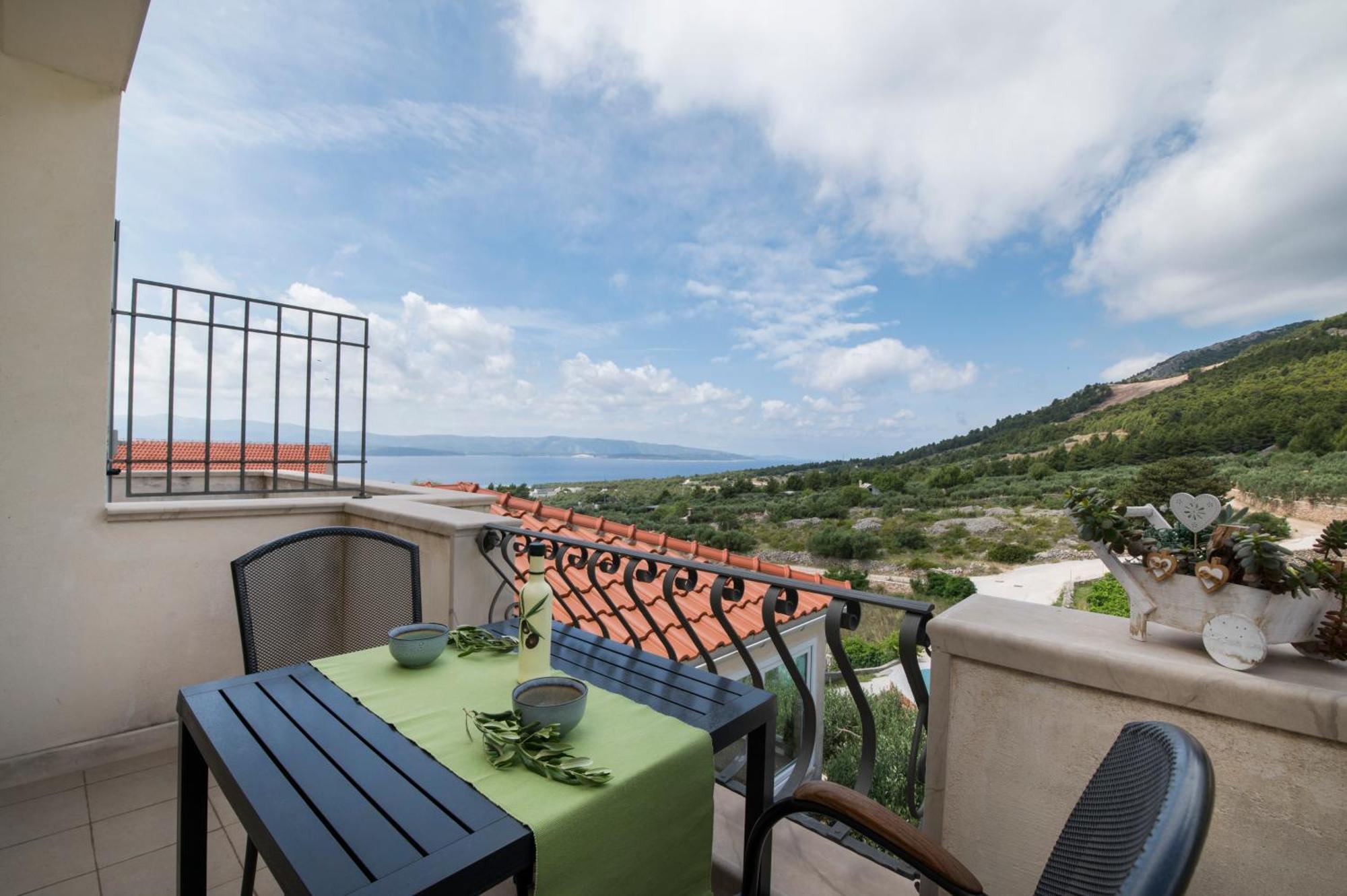 Villa Franka With Swimming Pool Bol Kültér fotó